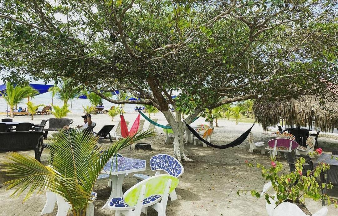 Hotel Casa Blanca Necoclí Eksteriør billede